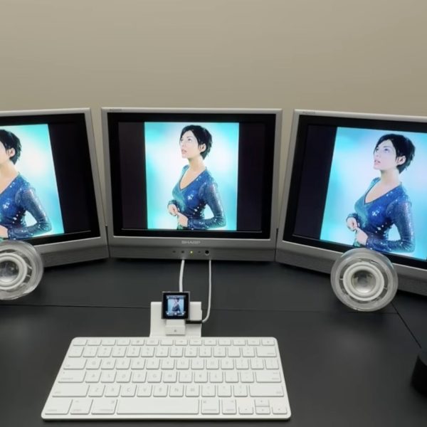 Un iPod Nano transformé en workstation triple écran