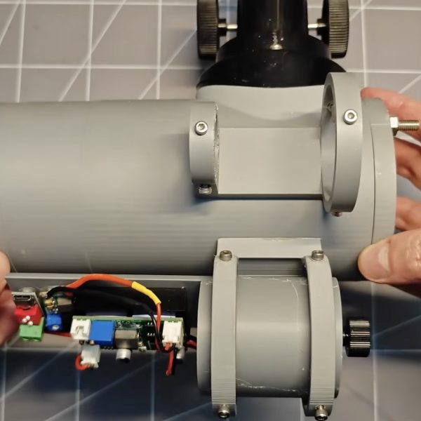 Voir à 650 mètres dans le noir avec un laser infrarouge et une webcam : c’est faisable