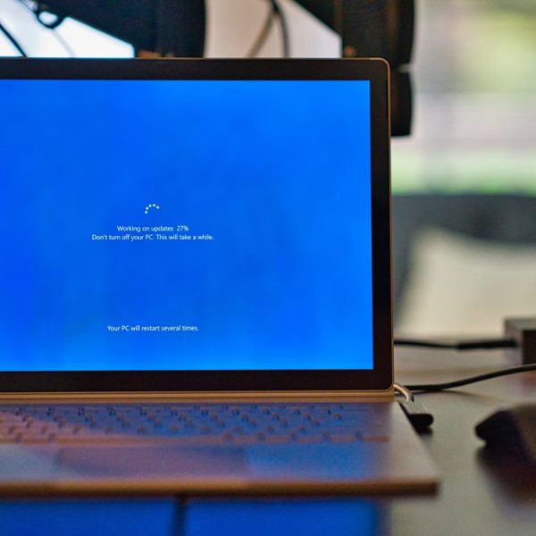 Windows 11 : votre PC redémarre plusieurs fois pour faire une mise à jour ? Microsoft a une explication