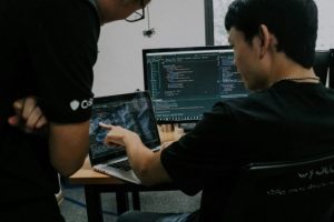 Les DSI entrainent les métiers vers le vibe coding
