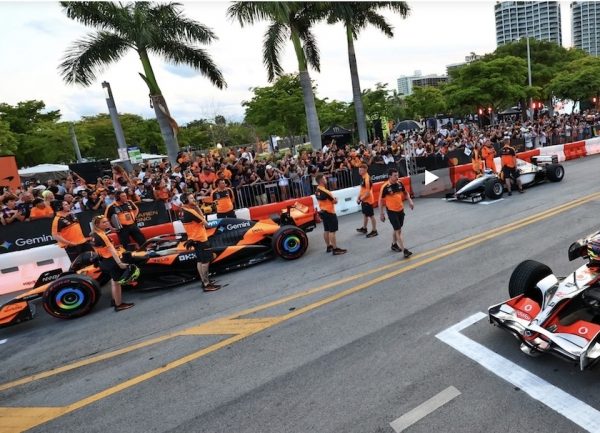 Comment McLaren F1 exploite un ITSM dopé à l'IA