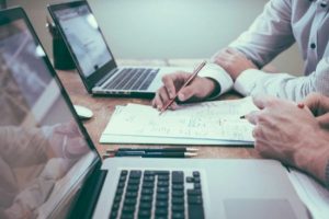 Les responsables IT face au chaos tarifaire du SaaS et de l'IA