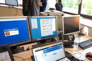 Telex : Atos livre le SI du réseau radio du futur, Snowflake certifié HDS v2,AWS lance des MicroVM Lambda dopées à Firecracker