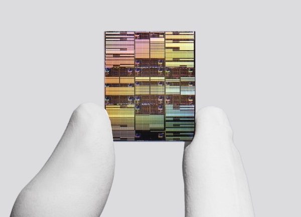Telex : IBM dévoile une achitecture de puce en 0,7 nm, Cloudflare lance Pact pour éliminer les Captcha, Apple augmente les prix des Mac et des iPad