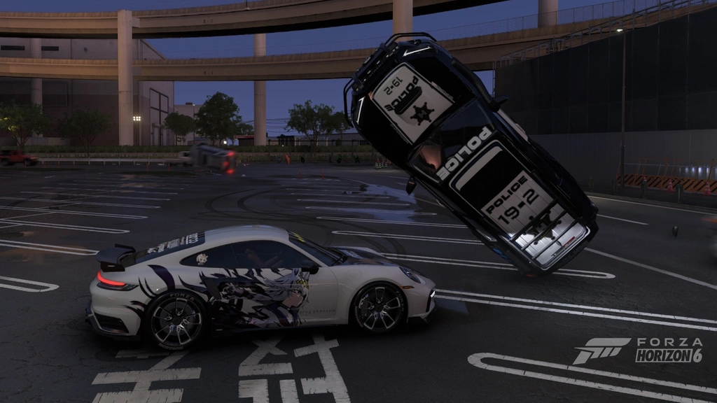 Le bug le plus drôle de Forza Horizon 6 vous permet de… faire du breakdance avec votre voiture !