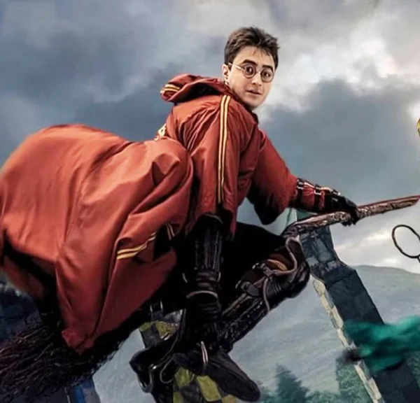 Harry Potter : depuis des lustres, sorcières et sorciers montent mal sur leur balai ; la série HBO s'apprête à corriger cette erreur