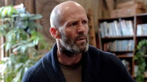 Les fans d'action vont aimer ce film avec Jason Statham à mi-chemin entre Jason Bourne et Taken