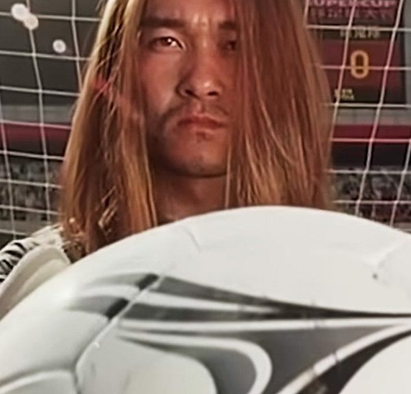 Vous avez grandi avec cette comédie de foot complètement folle des années 2000 ? Son réalisateur annonce enfin un nouveau film au cinéma