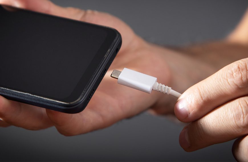 Ces chargeurs pour smartphone vendus sur Amazon, AliExpress et eBay peuvent exploser, vous électrocuter ou provoquer un incendie