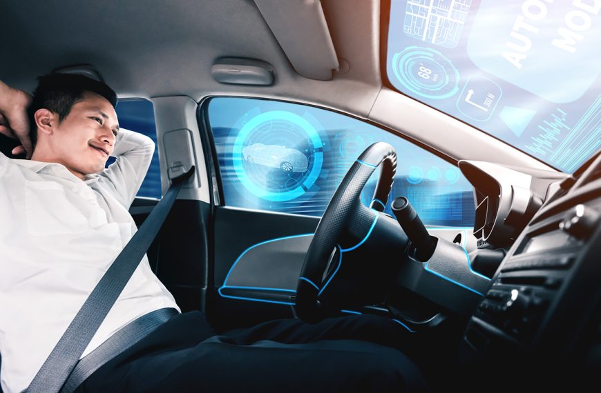 Passer son permis n’aurait bientôt plus aucun sens, ce grand patron de l’automobile en est convaincu