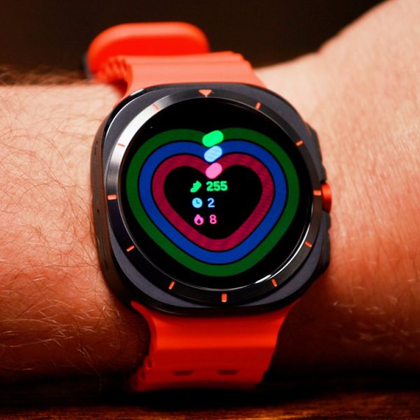 Galaxy Watch : le design revisité des futures montres dévoilé – Samsung ferait l’impasse sur un modèle cette année