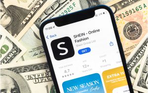 Shein condamné à une amende de 22 millions d’euros en France