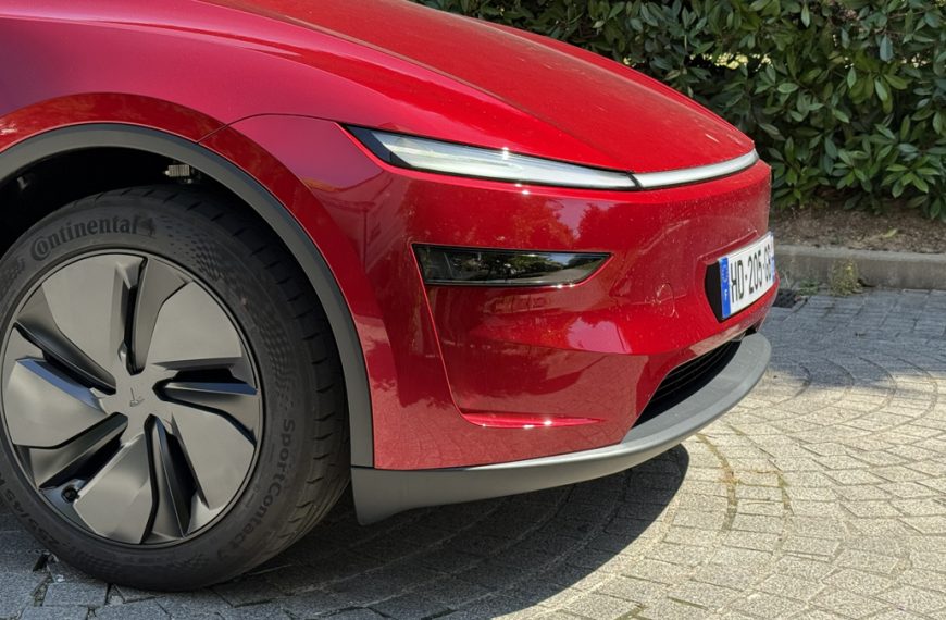 Cette étude sur 174 millions de voitures prouve que votre Tesla survivra à la plupart des voitures à essence