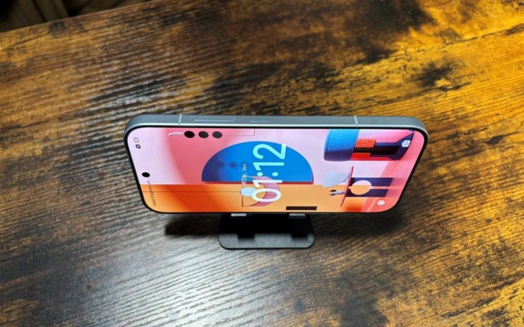 Xiaomi 18 : la fiche technique se précise, la batterie s’améliore