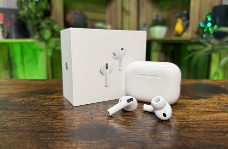 Test Apple AirPods Pro 3 : sont-ils les meilleurs écouteurs intra-auriculaires pour l’iPhone ?