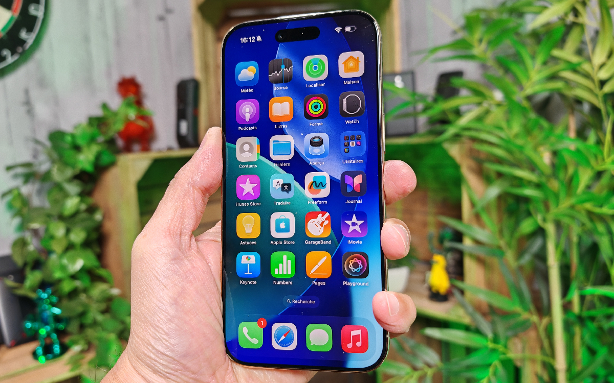 Installez la mise à jour iOS 26.5.1 sur votre iPhone, elle résout ce gênant problème de recharge