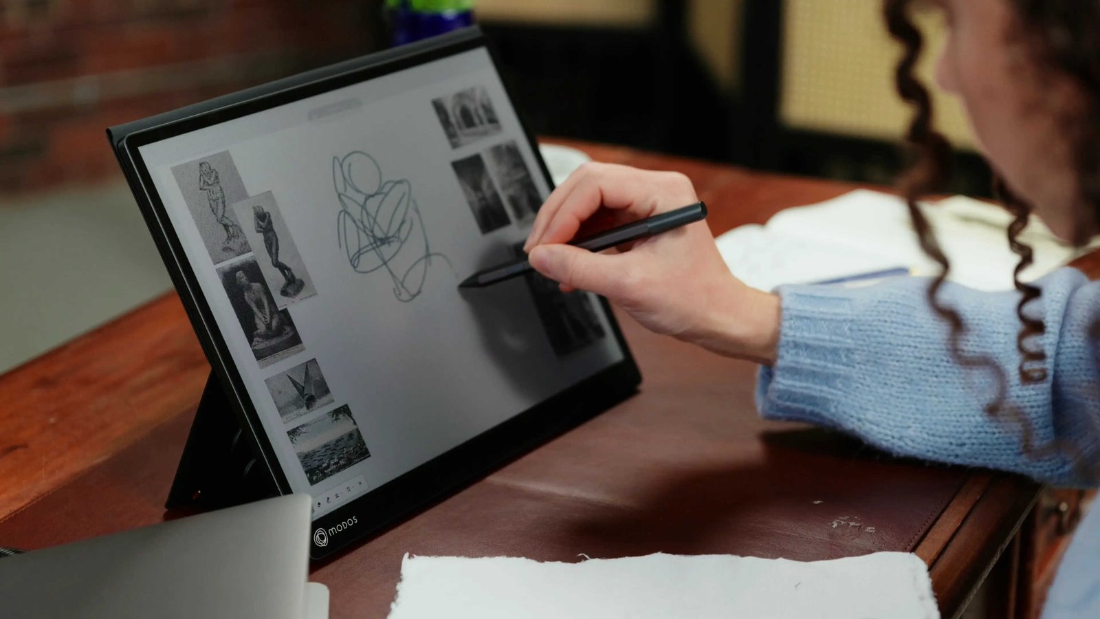Modos Flow – L'écran e-ink open source qui pousse le refresh à fond