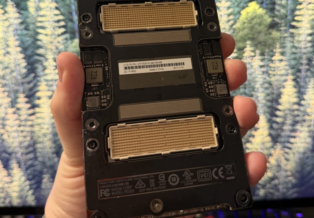 Il glisse un GPU de datacenter dans son PC gaming pour faire tourner une IA en local