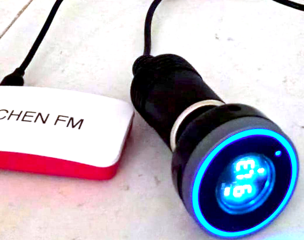 Il s'est construit une station de radio FM sur mesure avec six scripts bash