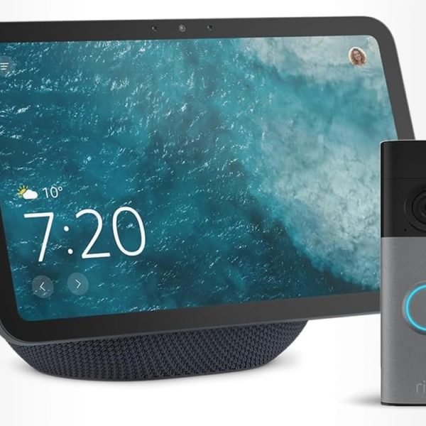 Ce pack écran connecté Echo Show 8 + sonnette vidéo sans fil Ring passe à petit prix sur Amazon !