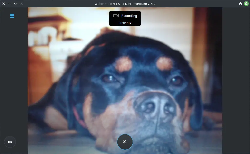 Webcamoid, ou comment fabriquer une fausse webcam sous Linux sans toucher à une ligne de commande