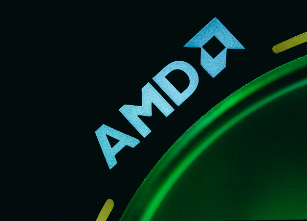 AMD vend 2GW de GPU à Anthropic en échange d'un investissement allant jusqu'à 5Md$