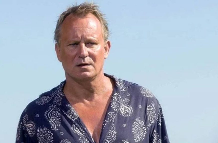 « C'était un nazi et quelqu'un de pas très sympathique » : Stellan Skarsgård règle ses comptes sans ménagement avec l'un des plus grands réalisateurs de tous les temps