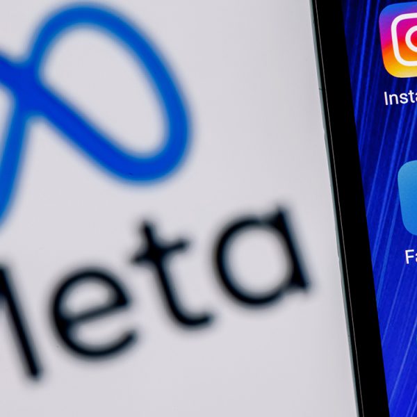 Instagram et Facebook sont “addictifs” et menacent le “bien-être physique et mental” des utilisateurs, selon l’UE