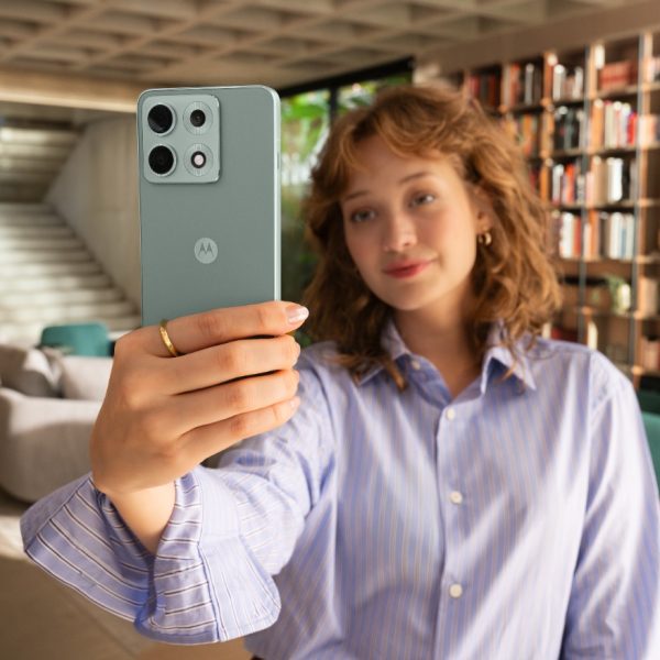 Le Motorola Edge 70 Max est officiel : un smartphone haut de gamme pour un prix accessible