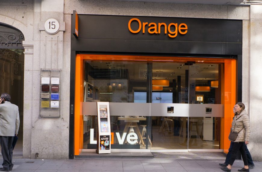 Orange lance un forfait 5G gratuit avec 20 Go de data, qui en veut ?