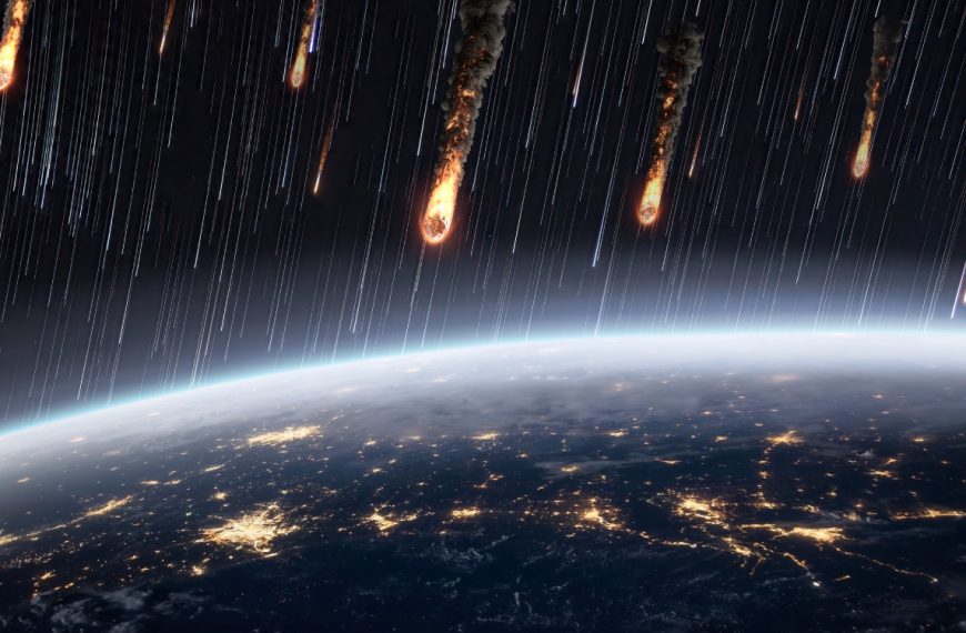 Le ciel nous tombe sur la tête ? Cette météorite a traversé un toit, mais elle pourrait être la clé des origines de la vie sur Terre