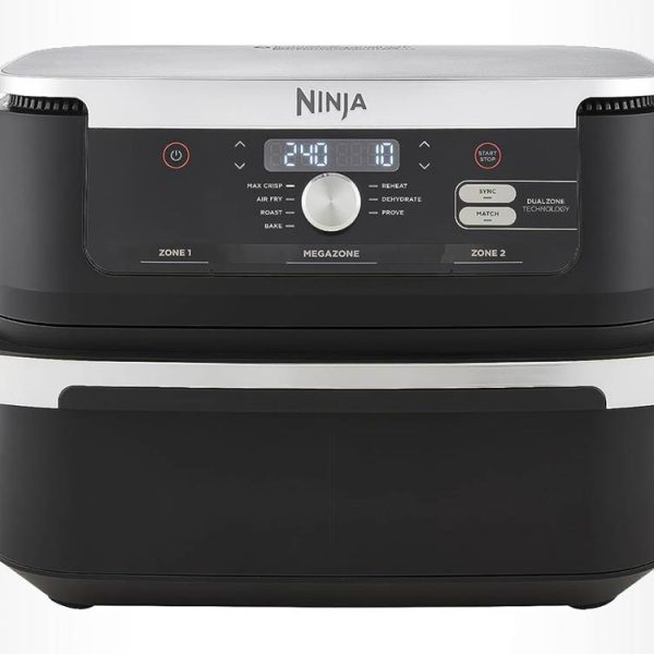 Ninja Foodi FLEX 7-en-1 : le airfryer XXL de 10,4 litres est à prix réduit pour les soldes !