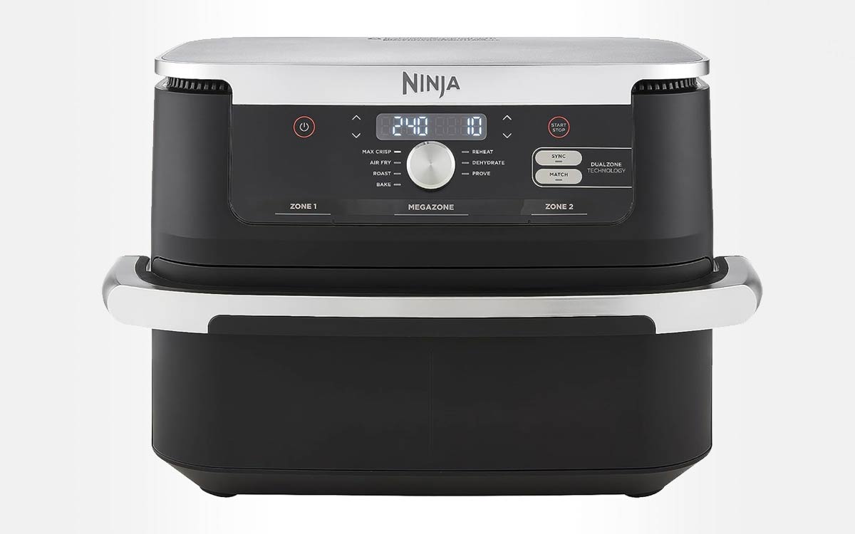 Ninja Foodi FLEX 7-en-1 : le airfryer XXL de 10,4 litres est à prix réduit pour les soldes !