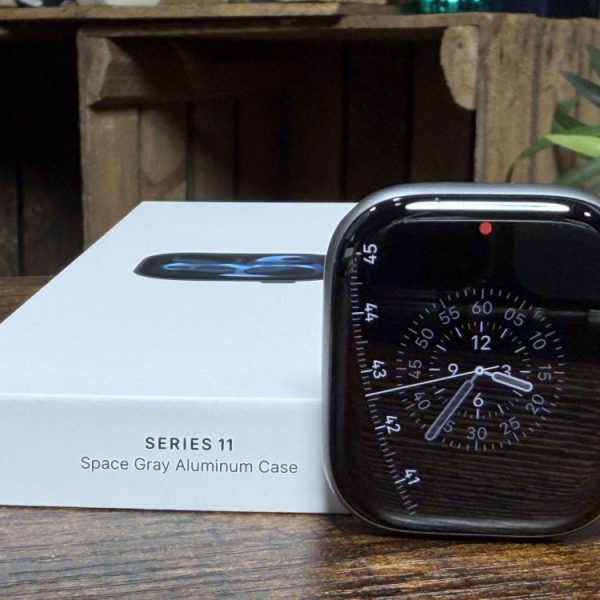 Test Apple Watch Series 11 : notre verdict après 8 mois de cohabitation fusionnelle