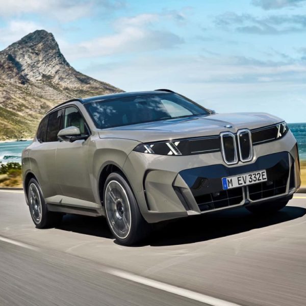 BMW dégaine l’iX5 et pulvérise ses rivaux avec une autonomie que personne n’attendait