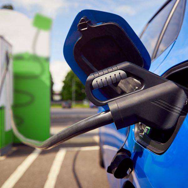 Voler des câbles de recharge peut désormais coûter très cher, la preuve avec cette condamnation