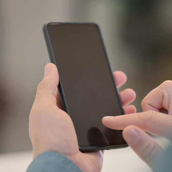 Apple fait la chasse aux traqueurs : pourquoi votre navigateur ne suffit pas à vous protéger du pistage