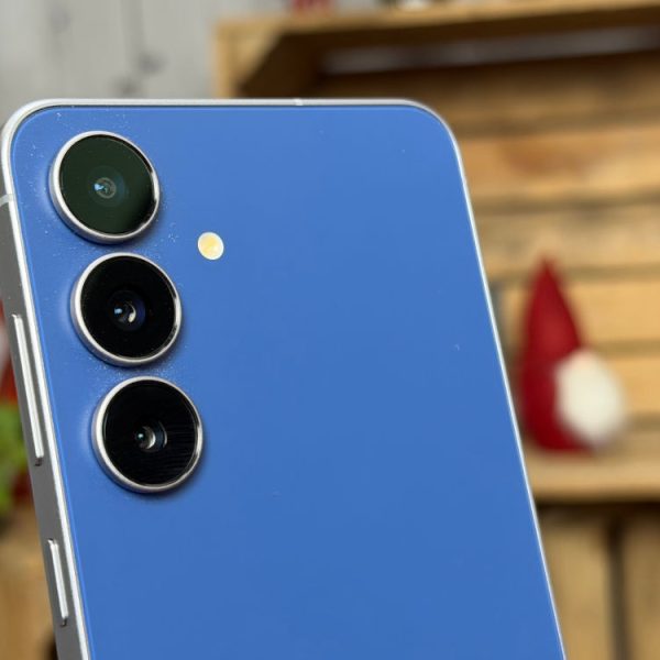 Ce Samsung à prix réduit chargerait deux fois plus vite que le Galaxy S26 vendu bien plus cher