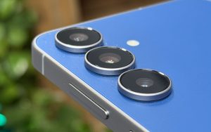 Une fuite dévoile la partie photo du Galaxy S26 FE, et ce n’est pas la bonne nouvelle espérée