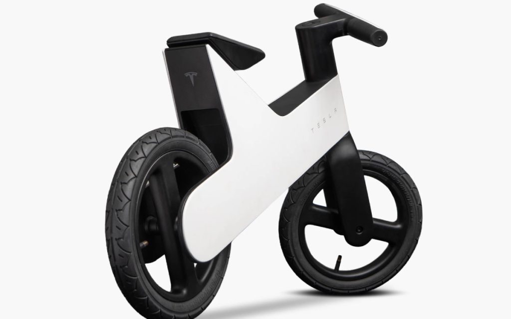 Les fans de Tesla réclamaient un vélo électrique, voici la réponse surprenante de la marque