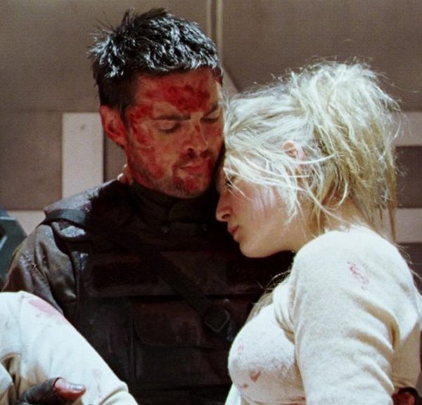 « L'un des pires films de tous les temps » : Cette actrice était certaine que ce film d'action de science-fiction avec Dwayne Johnson mettrait fin à sa carrière.