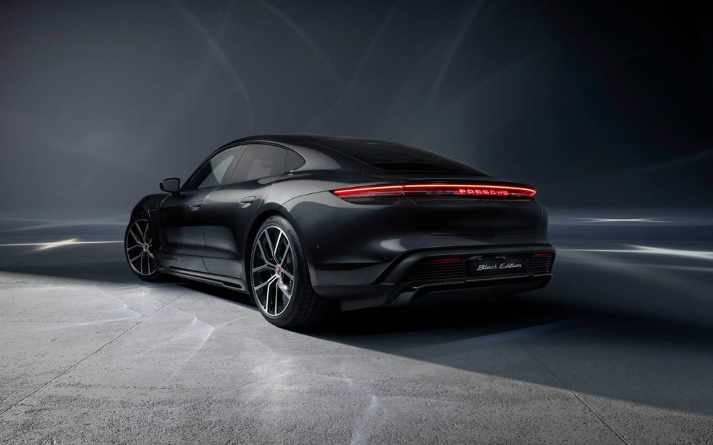 Coup de tonnerre chez Porsche : cette berline électrique pourrait bientôt tirer sa révérence