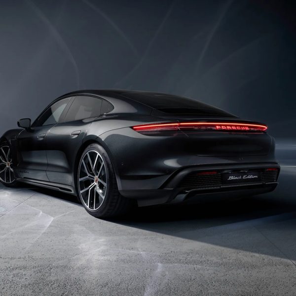 Coup de tonnerre chez Porsche : cette berline électrique pourrait bientôt tirer sa révérence