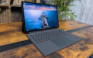 Test Asus ProArt PZ14 : une tablette hybride, qui mise sur Windows et Qualcomm pour séduire les créateurs nomades
