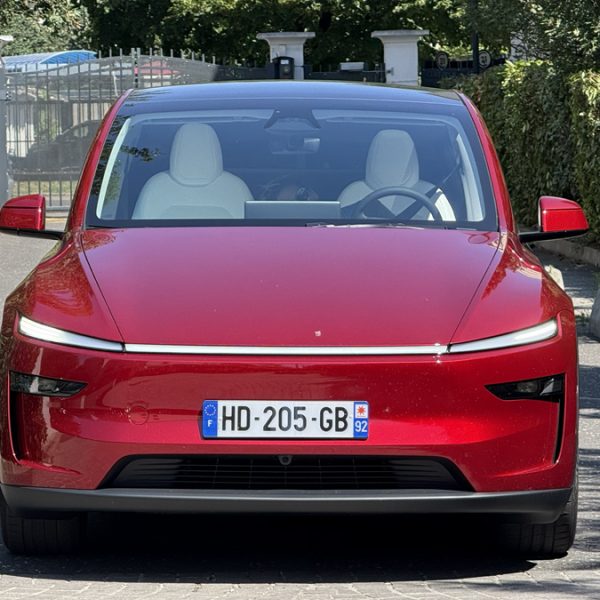 Après un an et 40 000 km, ce Tesla Model Y révèle ce que devient vraiment une batterie neuve