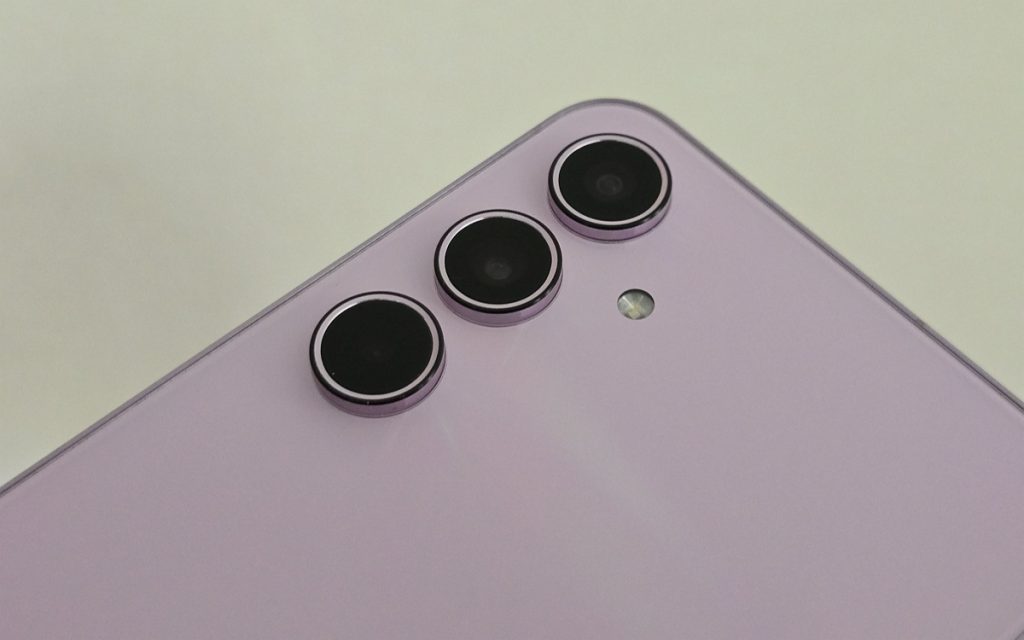 Ce fichier repéré chez Samsung annoncerait une bonne nouvelle pour un smartphone très populaire