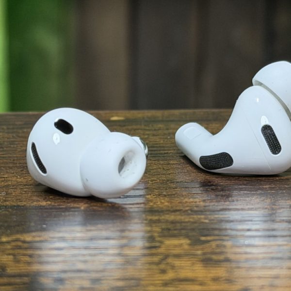 Ce fichier caché dans macOS dévoile comment les AirPods à caméras observeraient leur porteur