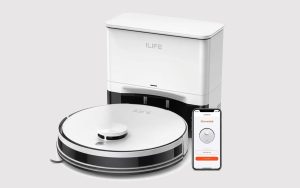 Pour moins de 85 €, cet aspirateur robot lave aussi le sol et se vide tout seul