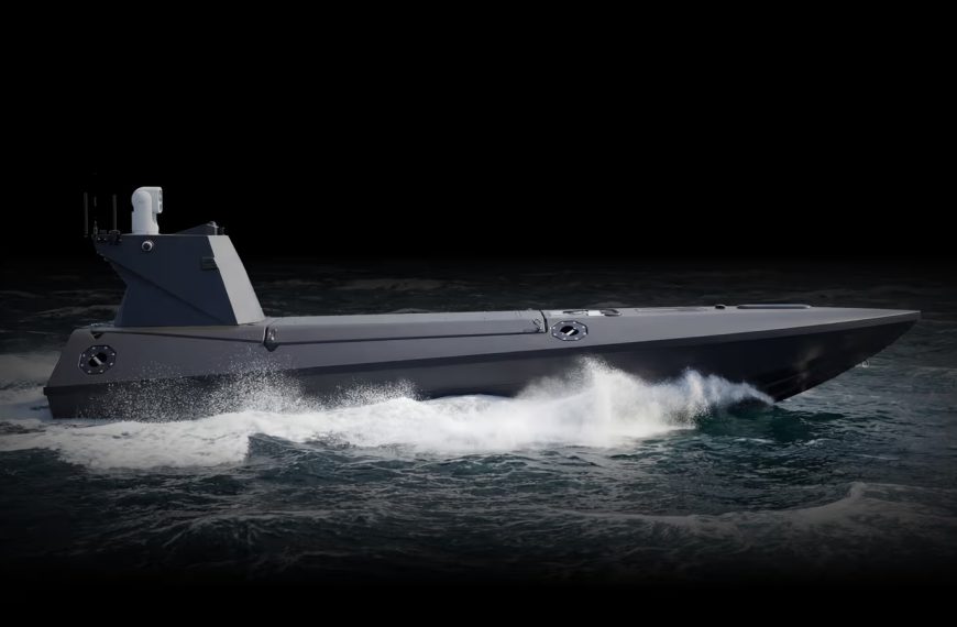 La Royal Navy et ses caméras de la Dynastie Ping