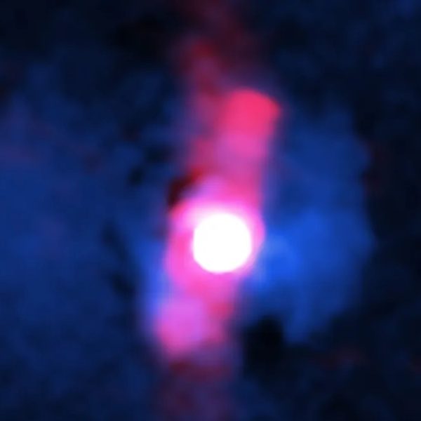 Ce trou noir souffle si fort que trois galaxies comme la nôtre disparaîtraient dans son sillage